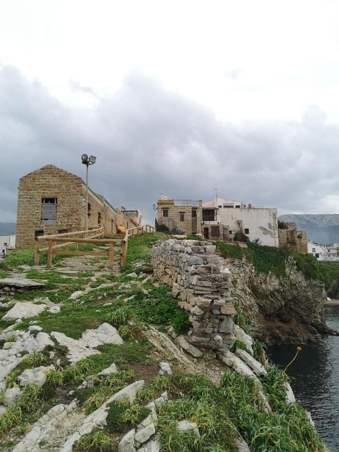 La Casa Nella Roccia Villa Terrasini Luaran gambar