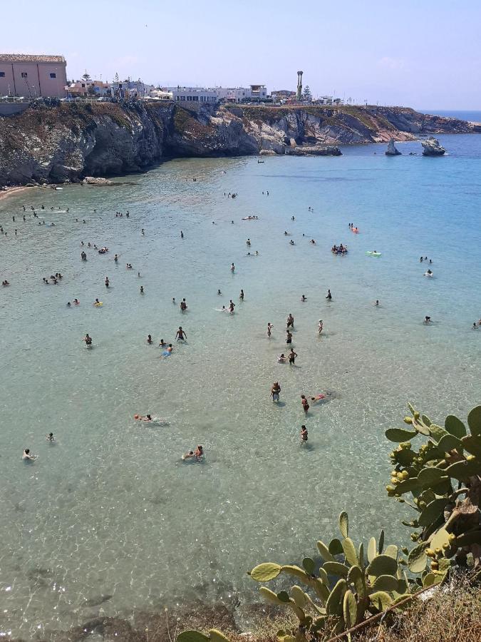 La Casa Nella Roccia Villa Terrasini Luaran gambar