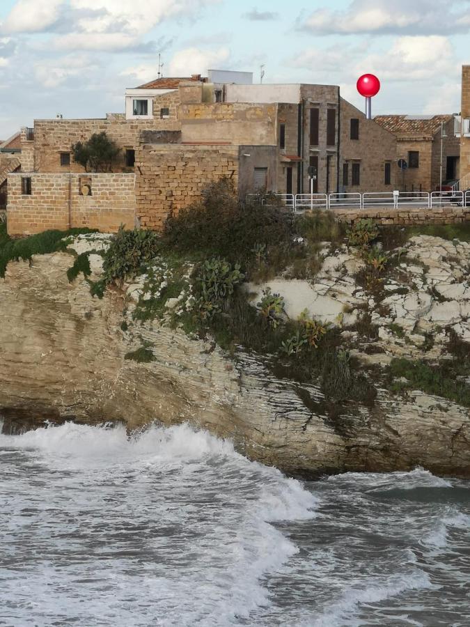 La Casa Nella Roccia Villa Terrasini Luaran gambar