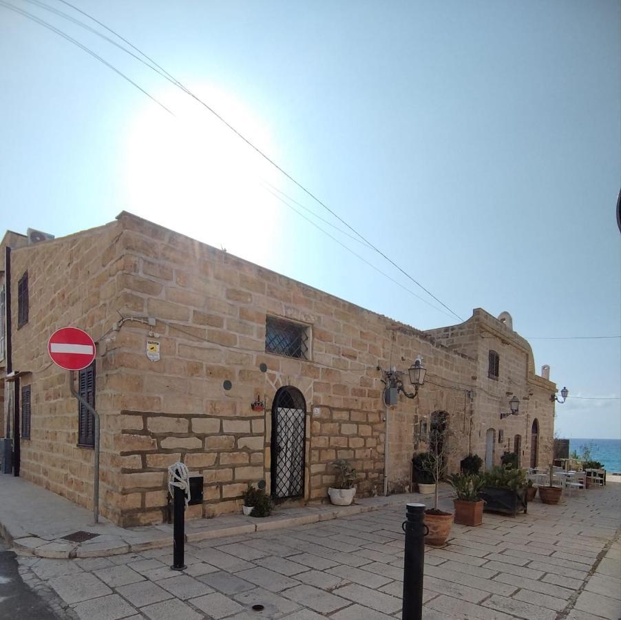 La Casa Nella Roccia Villa Terrasini Luaran gambar